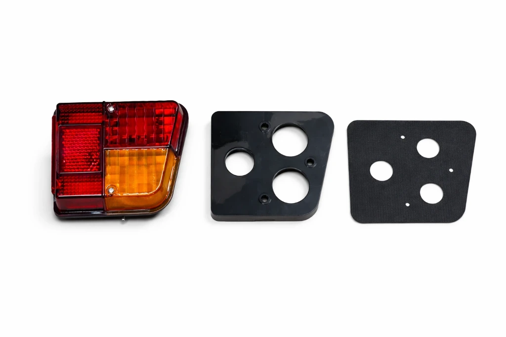 Feu arrière Droit pour 2CV4 - 2CV6 COMPLET NOIR
