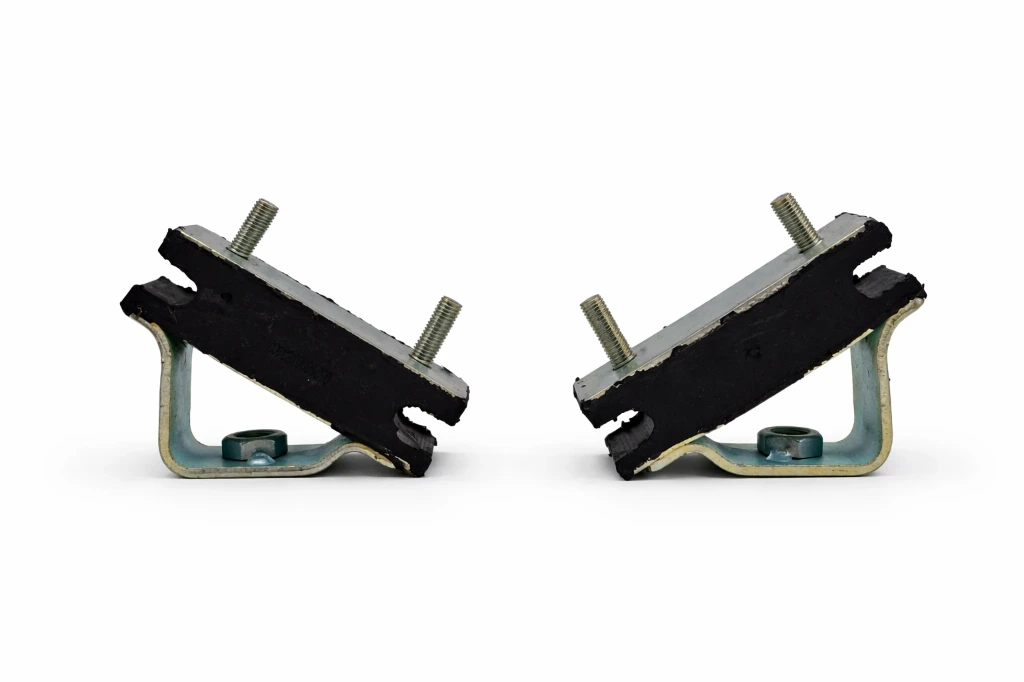 Paire de Support moteur 602cc et 425cc