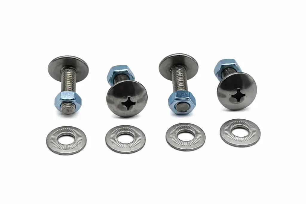 [A09226] Lot 4 vis Inox + rondelles + écrous pour pare-chocs et carrosserie Méhari